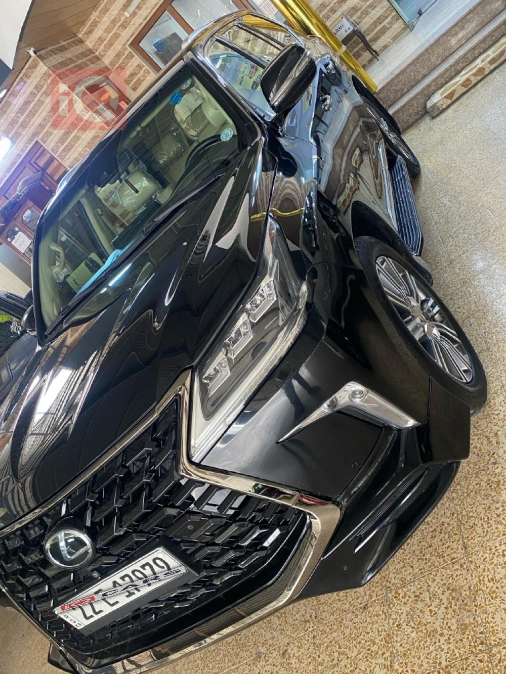 Lexus LX
